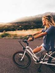 Jiang Mingzhu Zhou L